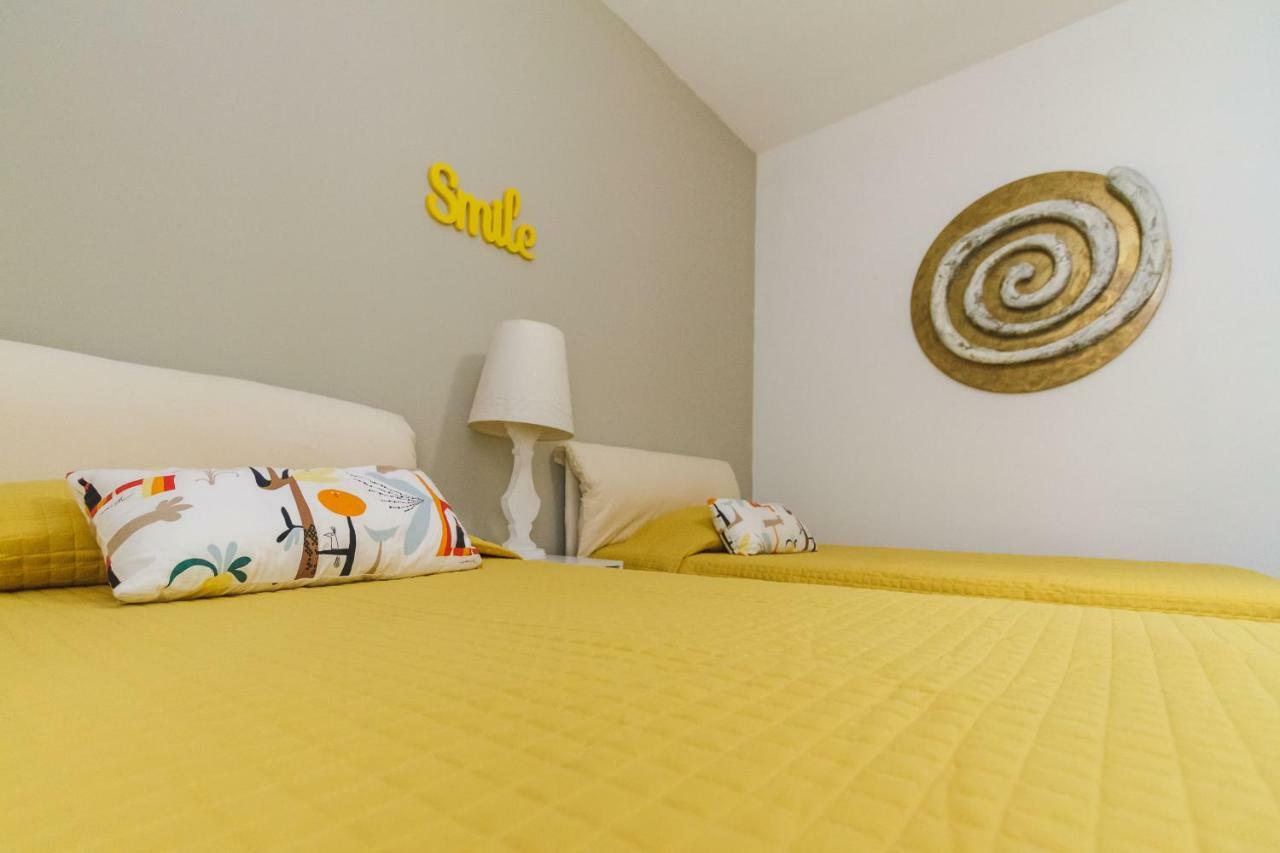 Teama Luxury Flat Villa Syrakusa Exteriör bild
